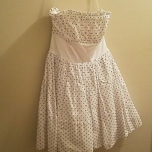 Polka dot strapless dress